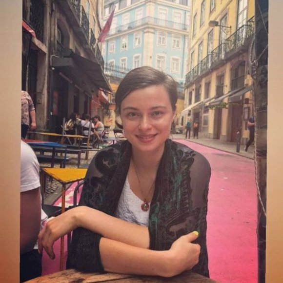 Meet your Posher, Anna - Picture 5 of 9